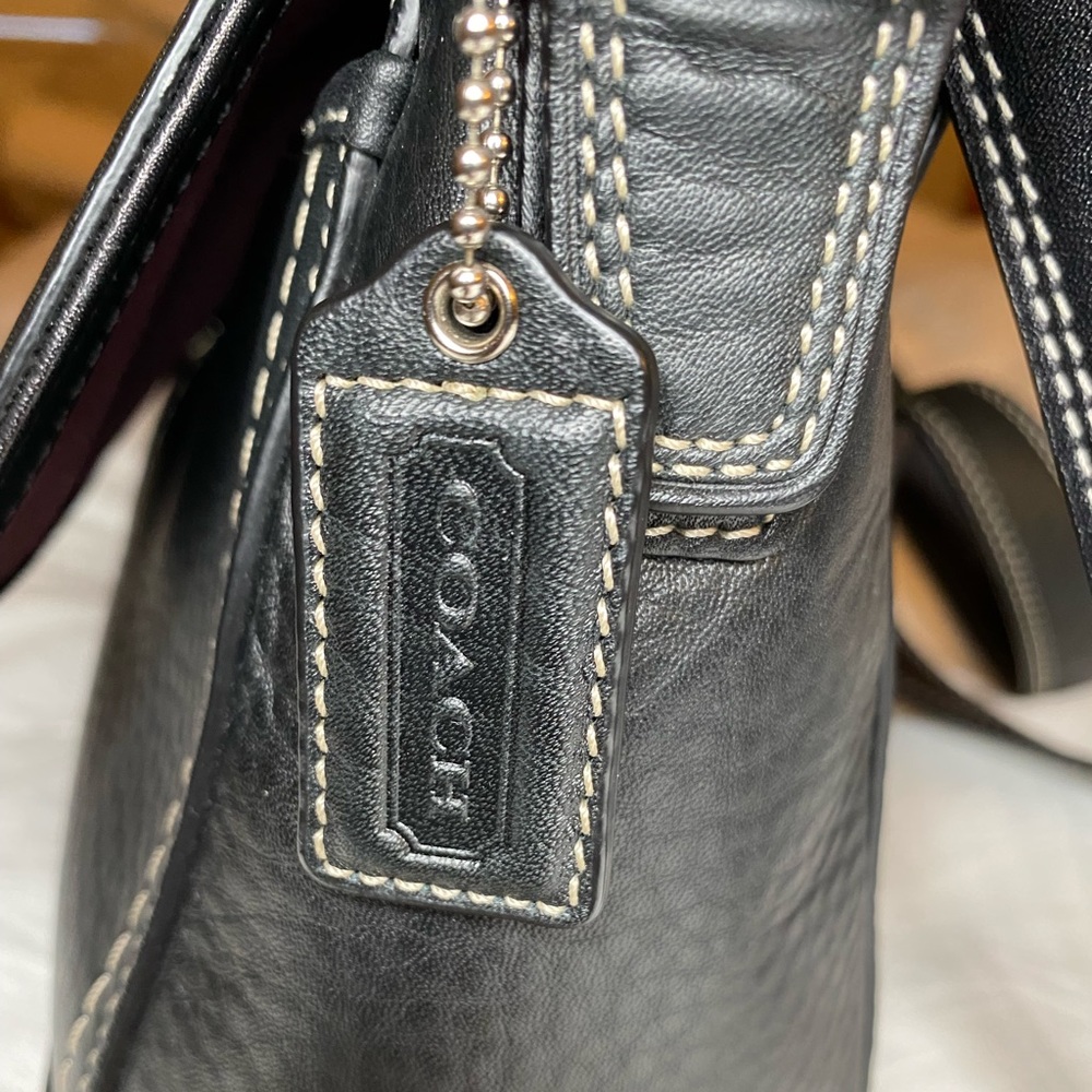 Coach purse - Picture 6 of 6